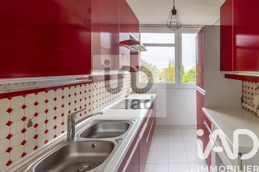 Cuisine - Appartement Lumineux avec Balcon Sud dans Résidence Gardée