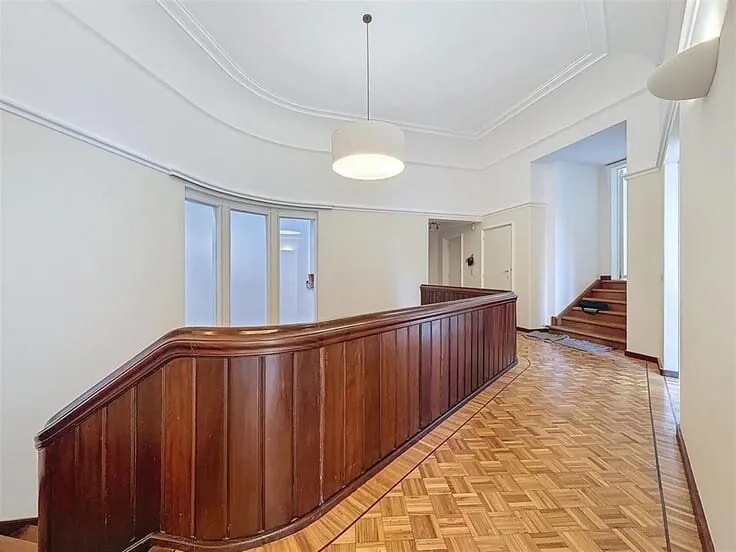 Esik - Apartment with Avenue Louise View in Brussels