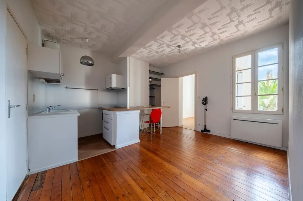 Séjour - Appartement Charmant en Centre-Ville