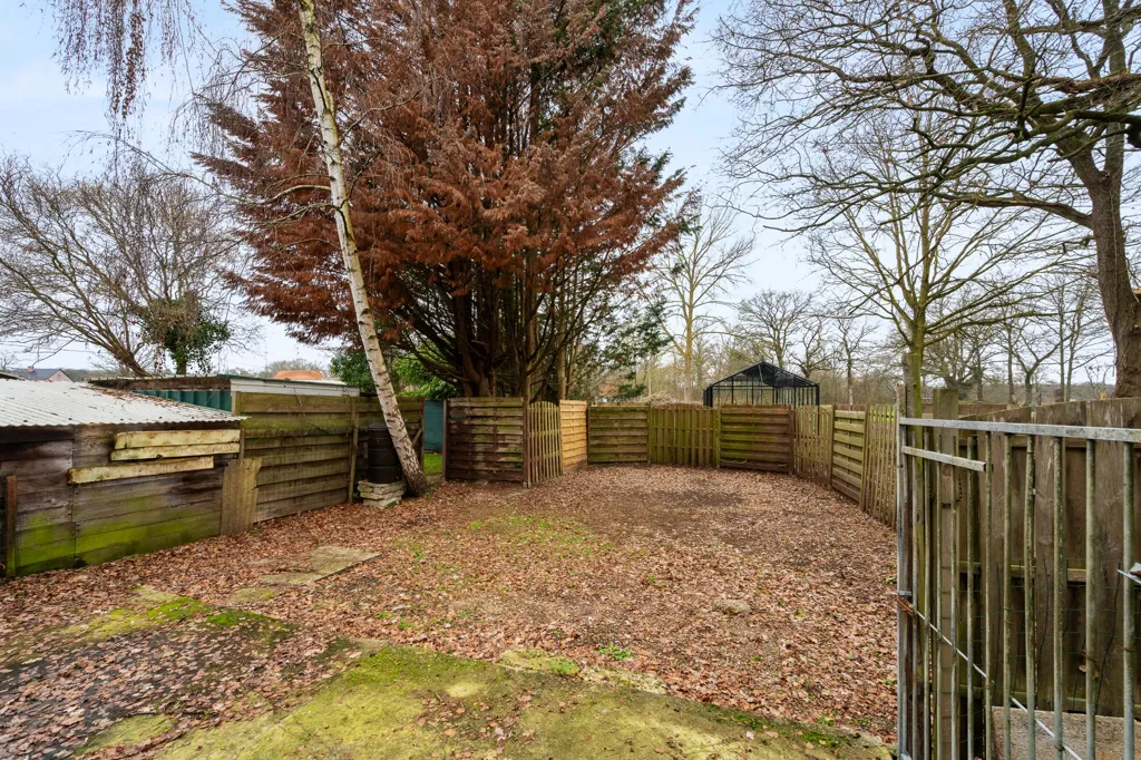 Aed - Half-Open Building with Large Garden in Lummen