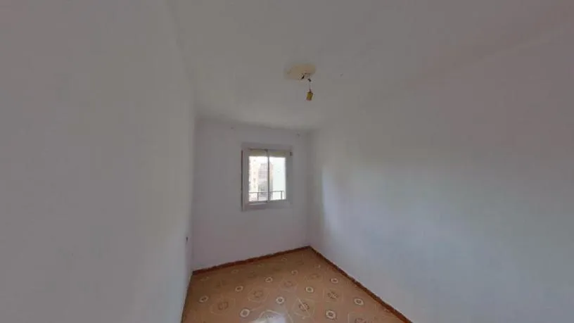 Stanze - Flat with Central Location in Badalona