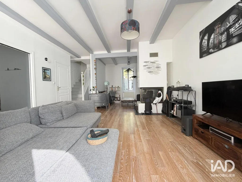 Soggiorno - Charming Townhouse with Courtyard in Pornic