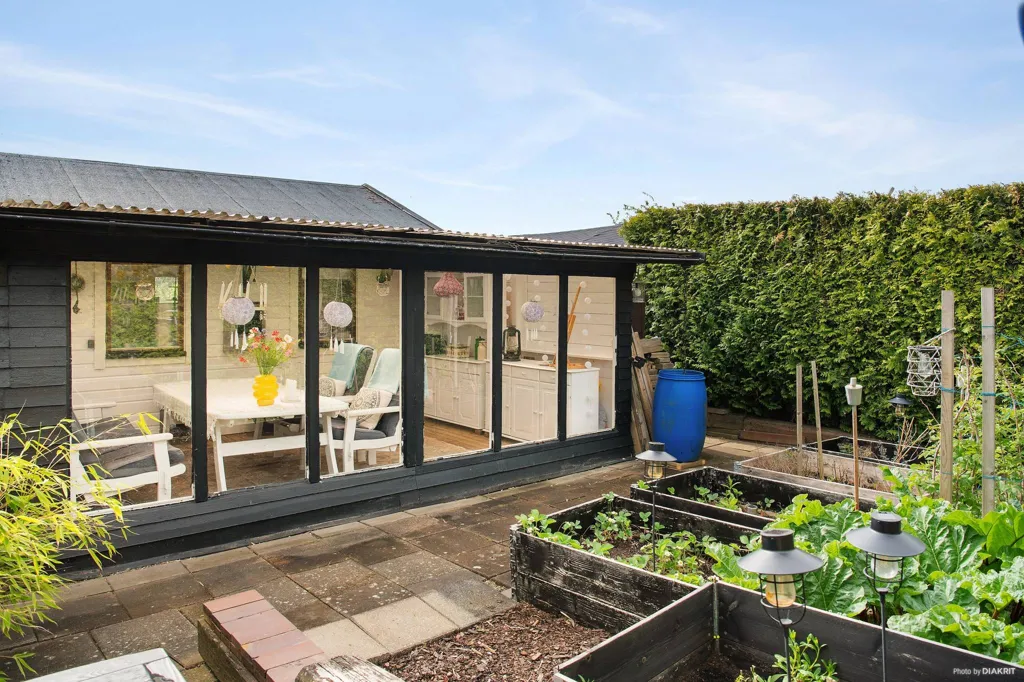 Jardin - Charming Cottage with Garden in Sommarbyn Tornet