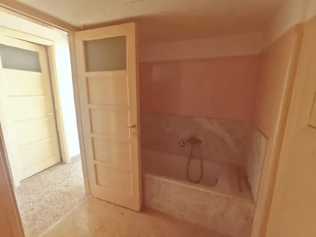 Bagni - Apartment with Character in Athens