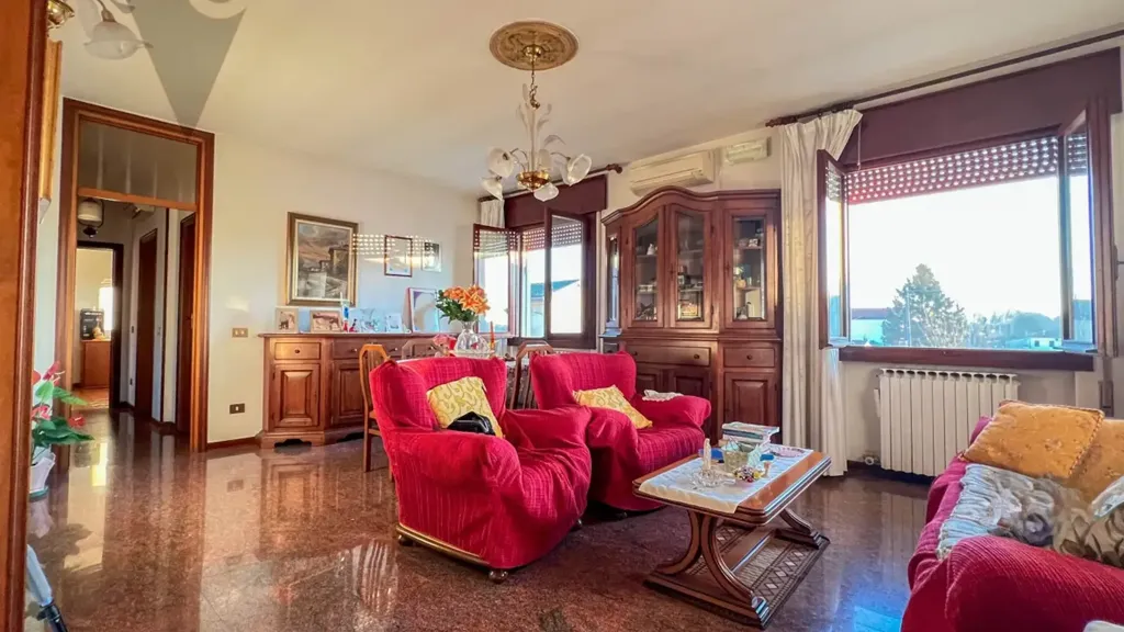 Soggiorno - Independent House with Workshop in Cona
