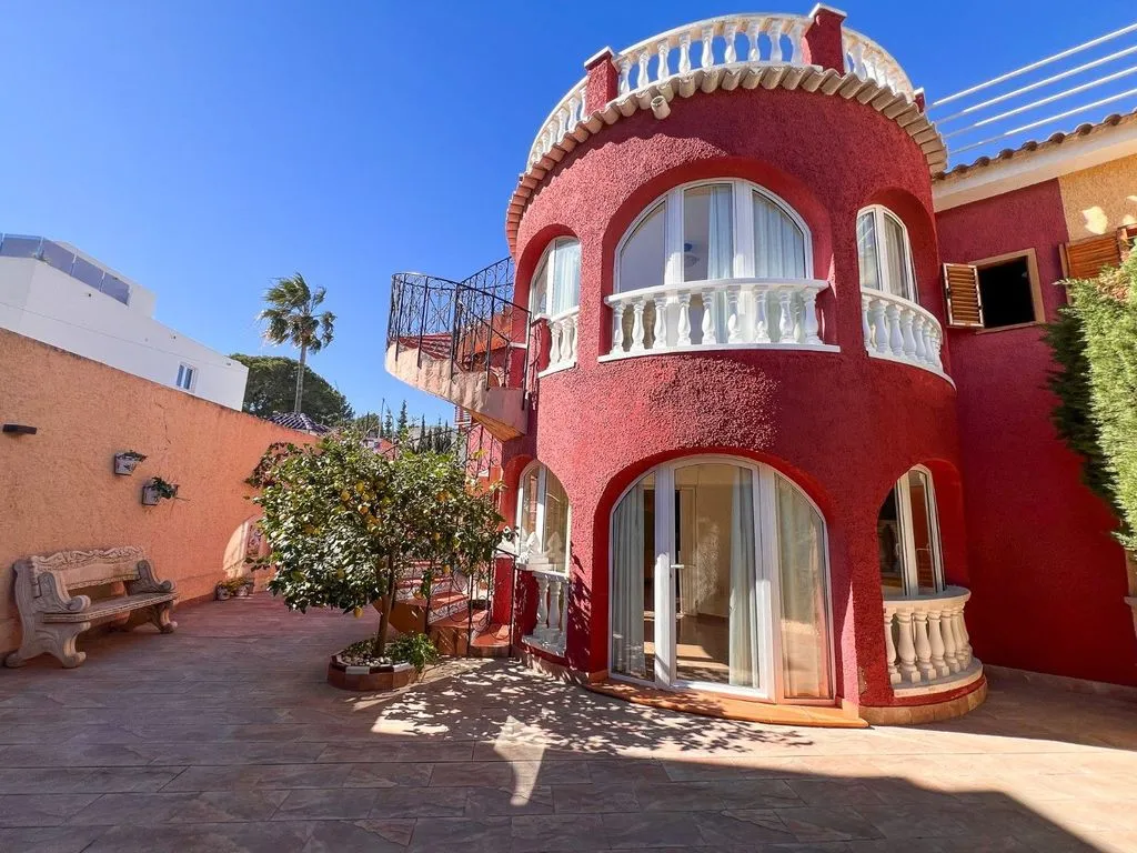 Exterior - Semi-Detached Villa with Pool in Torrevieja