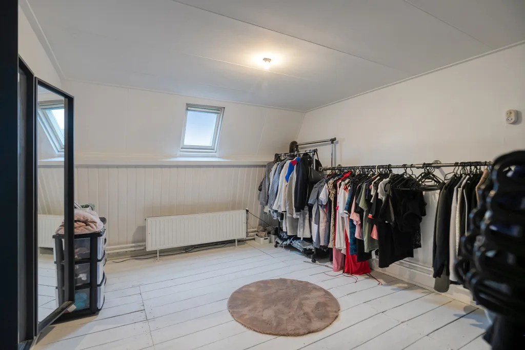 Toad - Mixed-Use House with Studio on Axelsestraat, Terneuzen