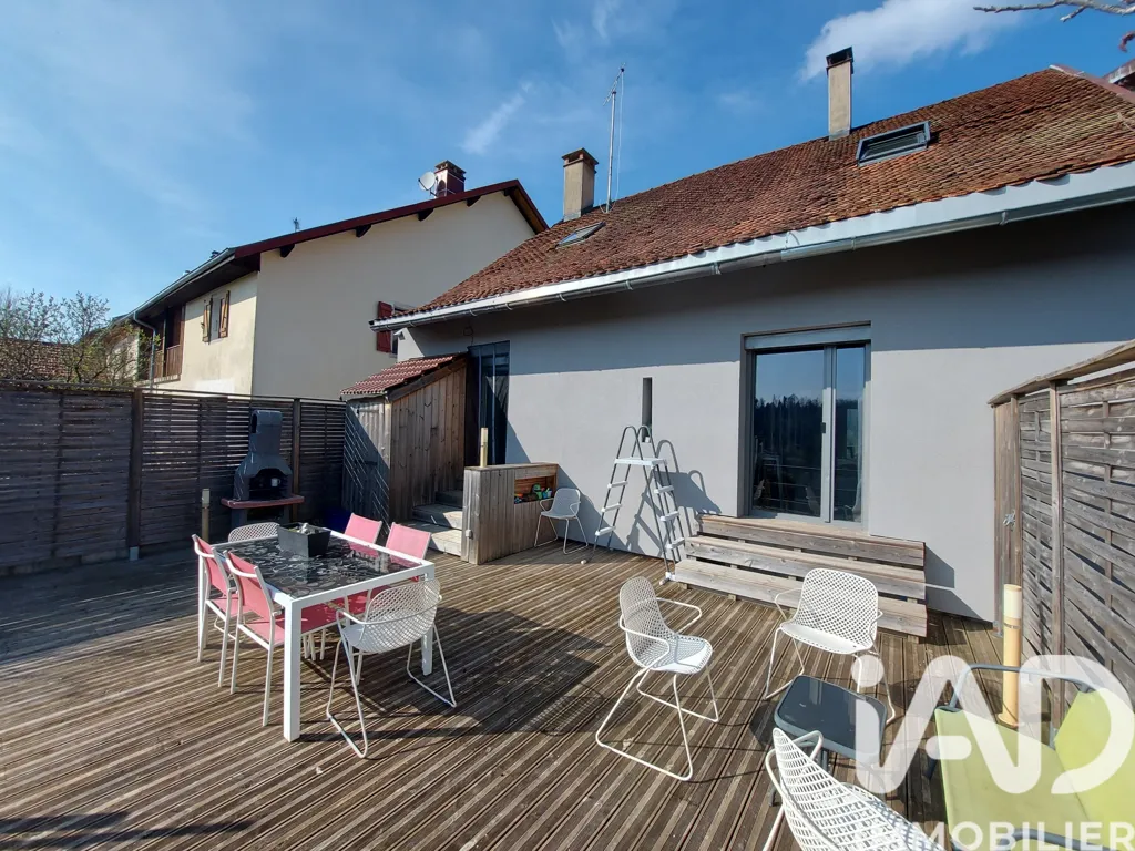 Terrasse - Maison avec Jardin et Terrasse à Bonlieu