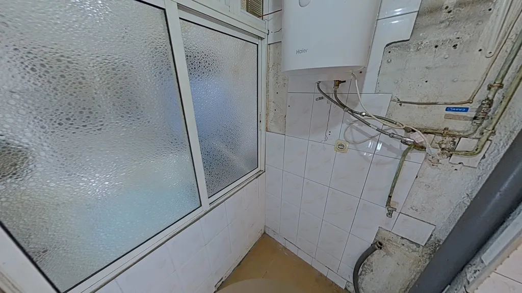Vannitoad - Apartment with Garden Access in Ripollet, Barcelona