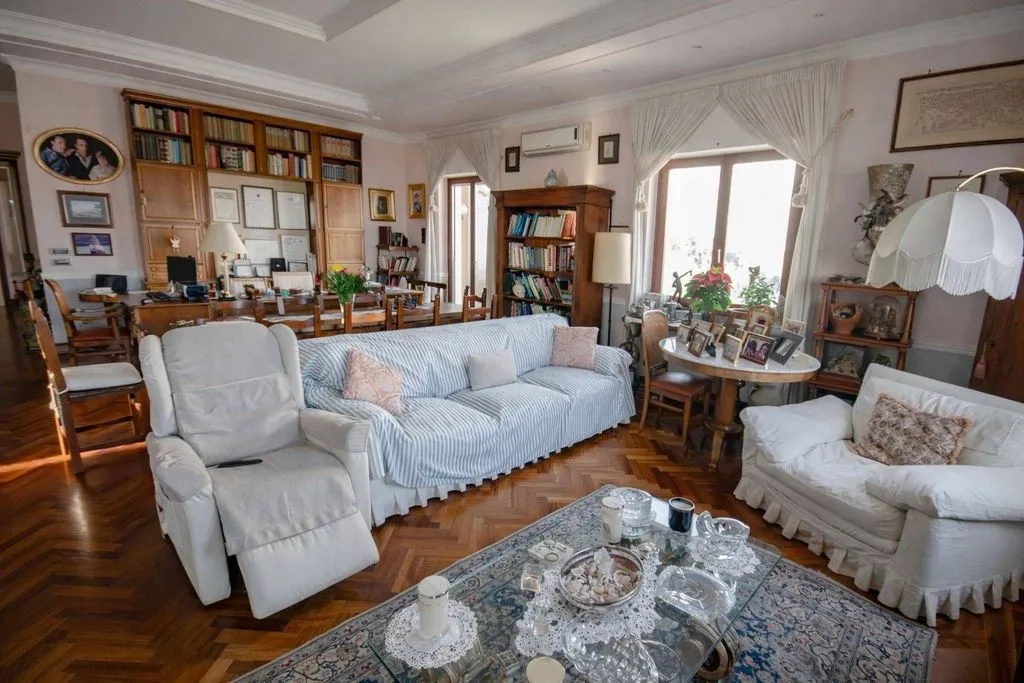Elutuba - Luxury Flat with Panoramic Views in Posillipo, Naples