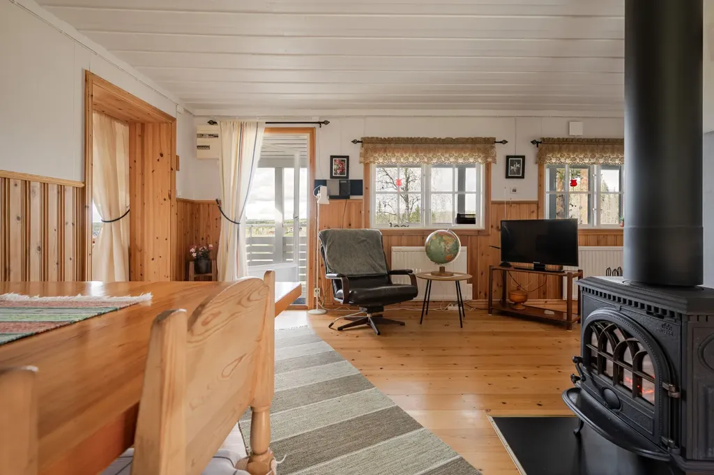 Séjour - Rustic Cottage with Lake View in Jämtland
