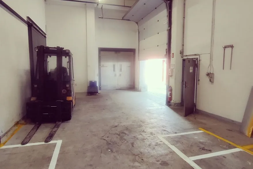 Garage - Warehouse Space with Elevator on Østre Havnevej, Svendborg