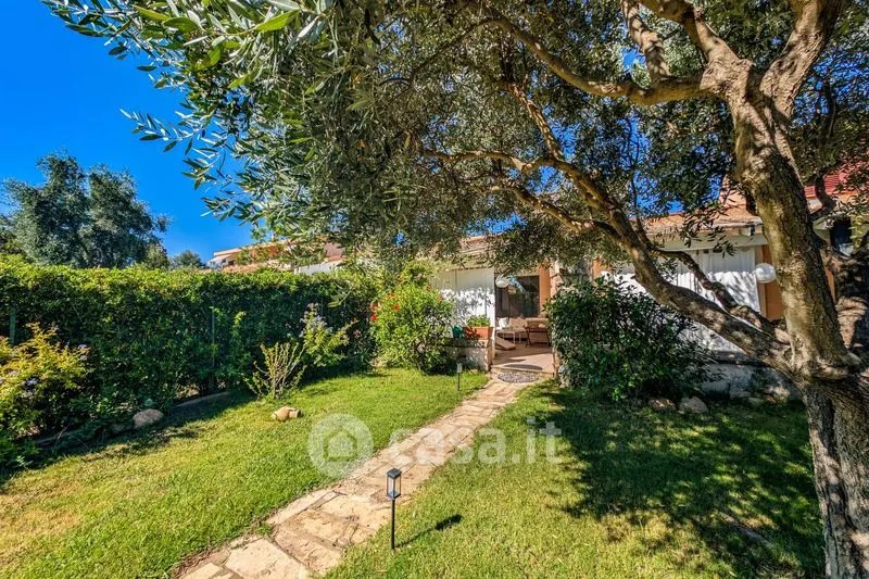 Aed - Villa with Golf Resort Access in Pula