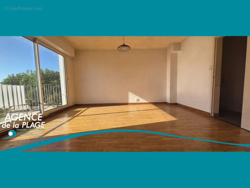 Soggiorno - Centre Flat with Balcony in Saint Jean De Monts