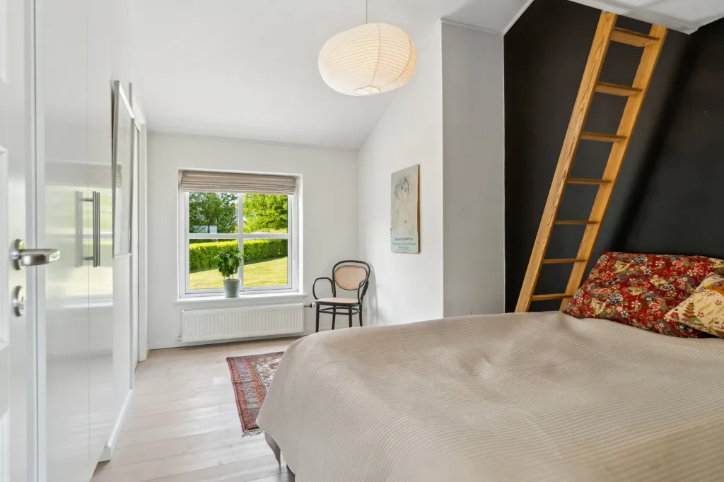 Magamistoad - Distinctive House with Pool in Mellerup