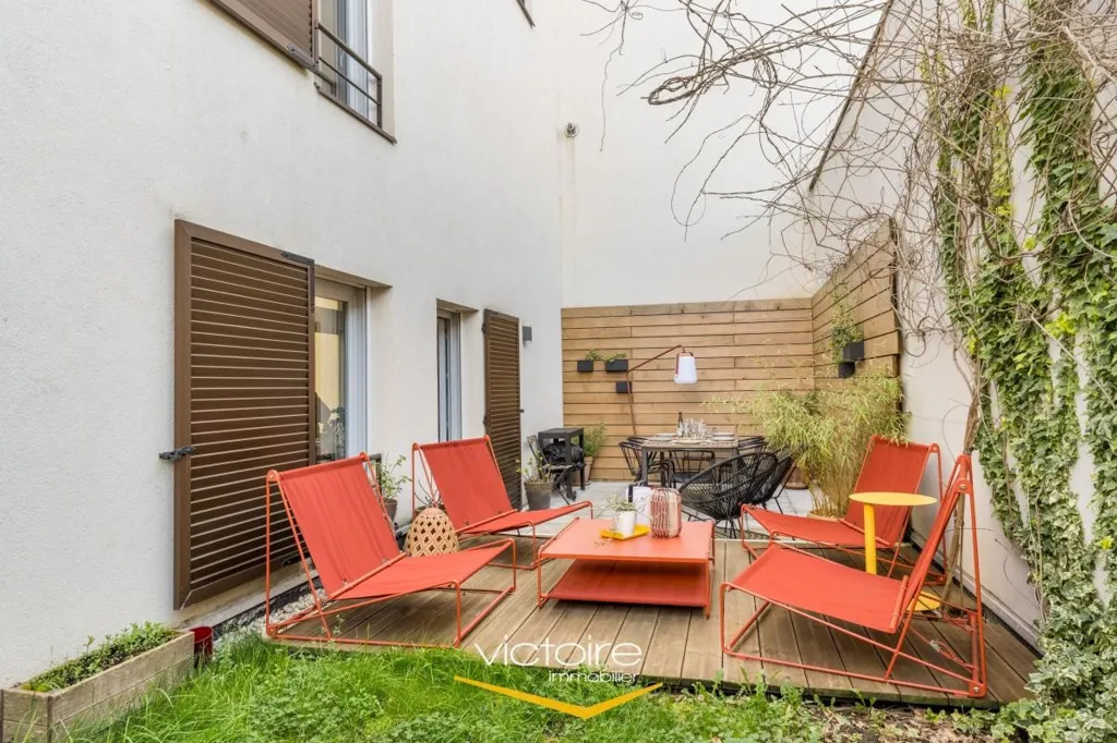 Aed - Duplex Apartment with Terraces in Montchat