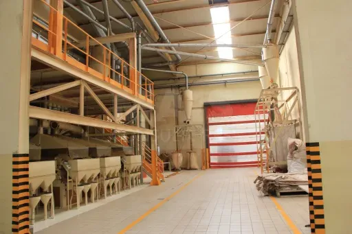Toad - Large Industrial Unit in Gavião Industrial Zone