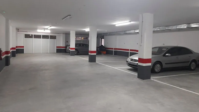 Garage - Villas with Pool in Vigo