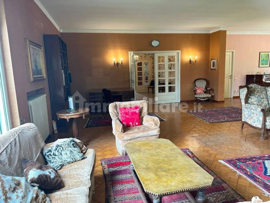 Séjour - Luxury Villa with Private Garden in Mozzo