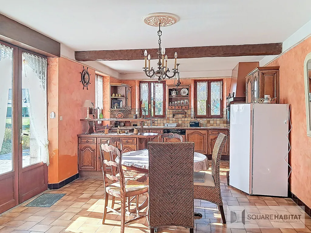 Cuisine - Maison en pierres avec jardin à Pleubian