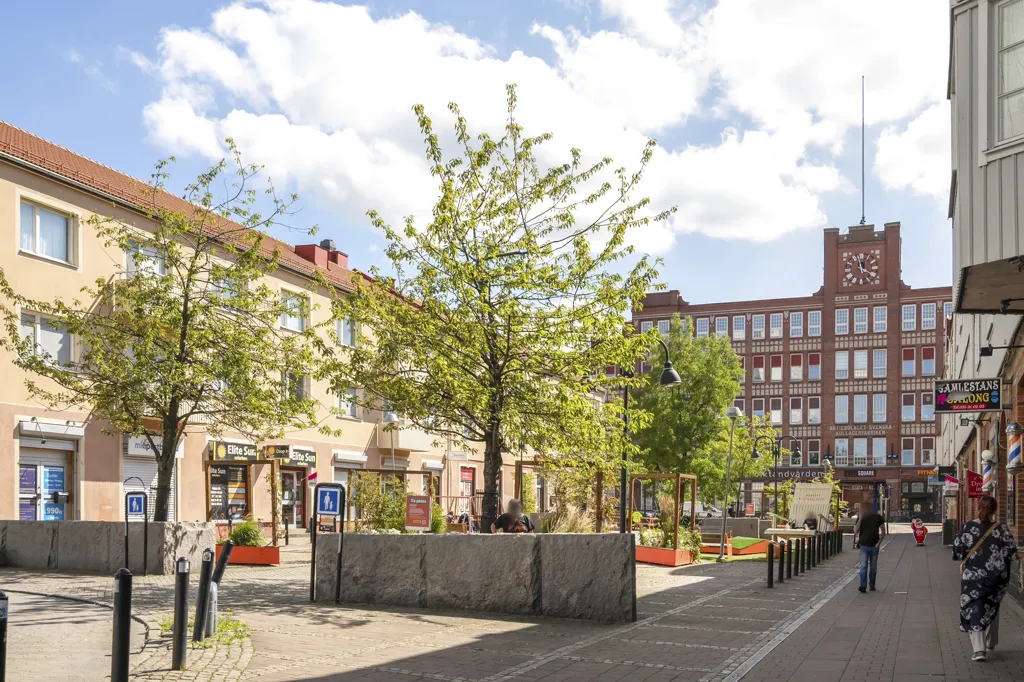 Restored Apartment with Balcony in Gamlestaden