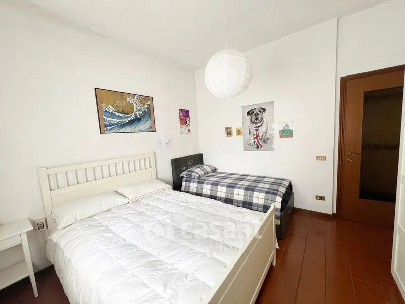 Magamistoad - Two-Bedroom Apartment with Balcony in Seregno