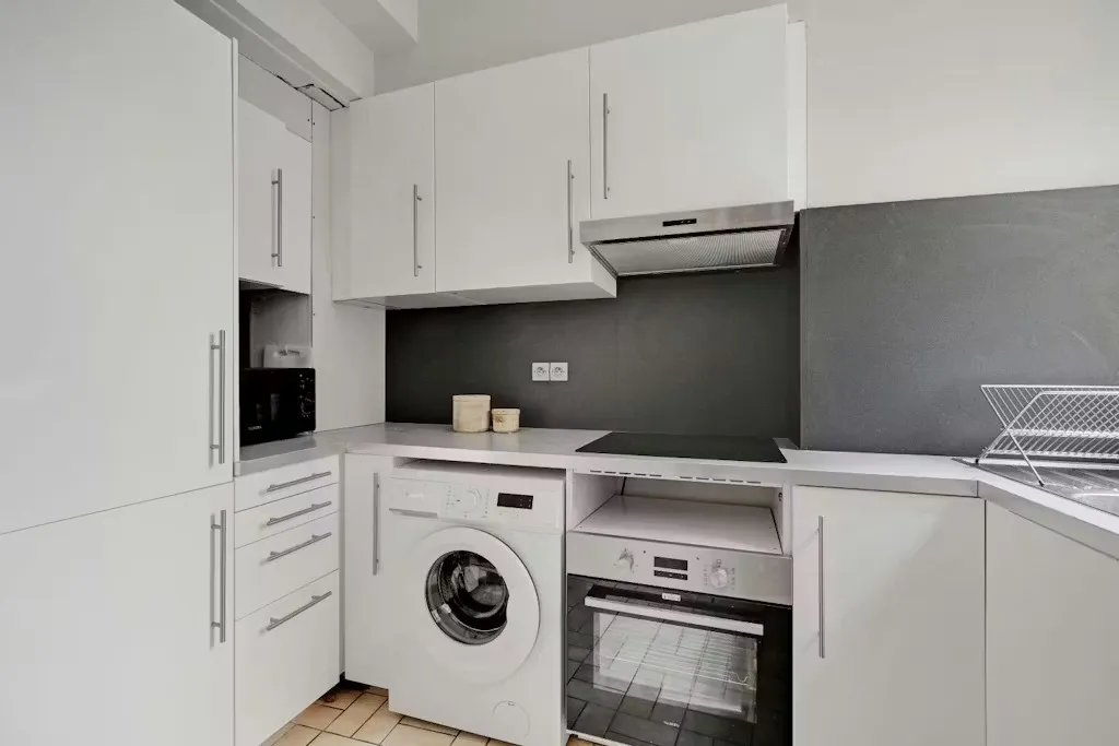 Cuisine - Furnished Flat with Internet in Paris
