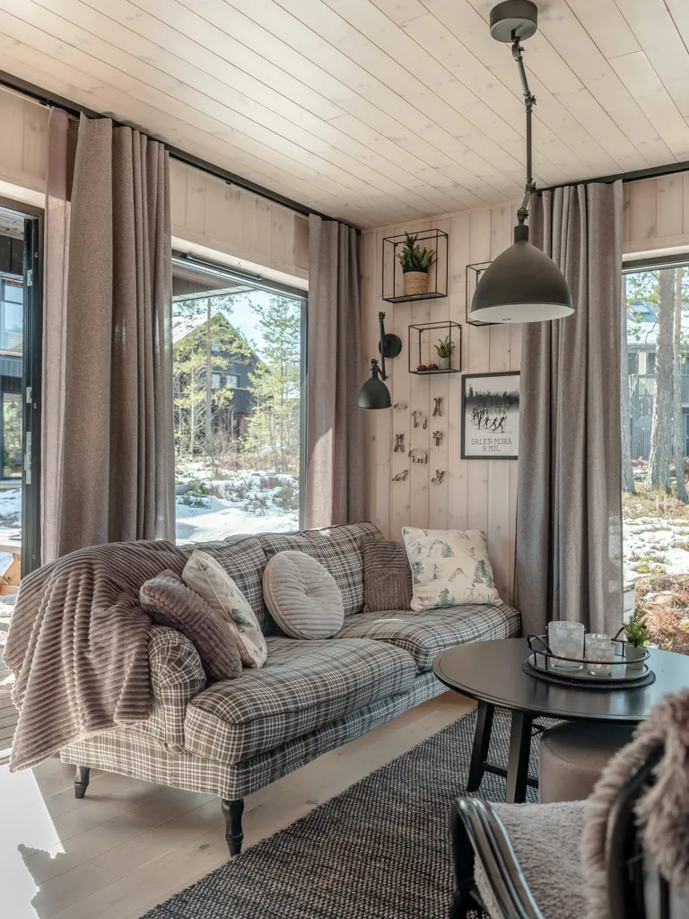 Elutuba - Chalet with Ski Access in Stöten, Dalarna