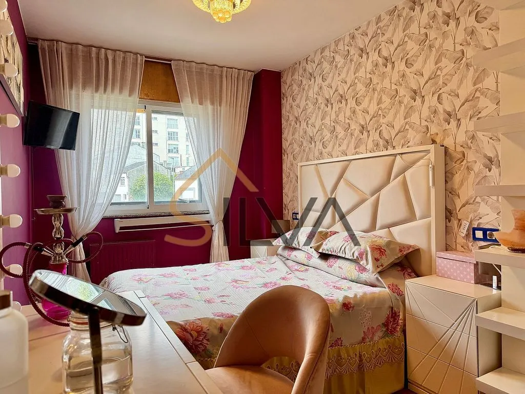 Chambres - Furnished Flat with Garage in Calzada Das Gándaras