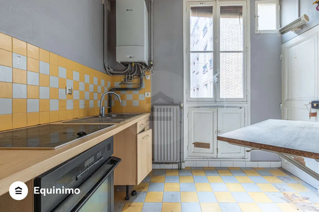 Cuisine - Appartement avec Ascenseur près du Métro Boucicaut