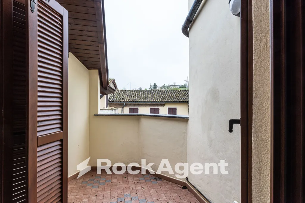 Balcony - First Floor Flat with Balcony in Camolino