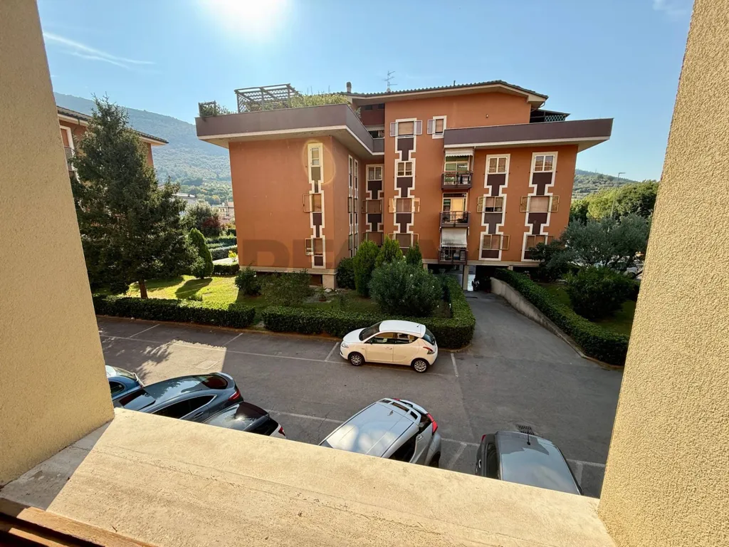 Balcone - Spacious Apartment with Terrace in Prato