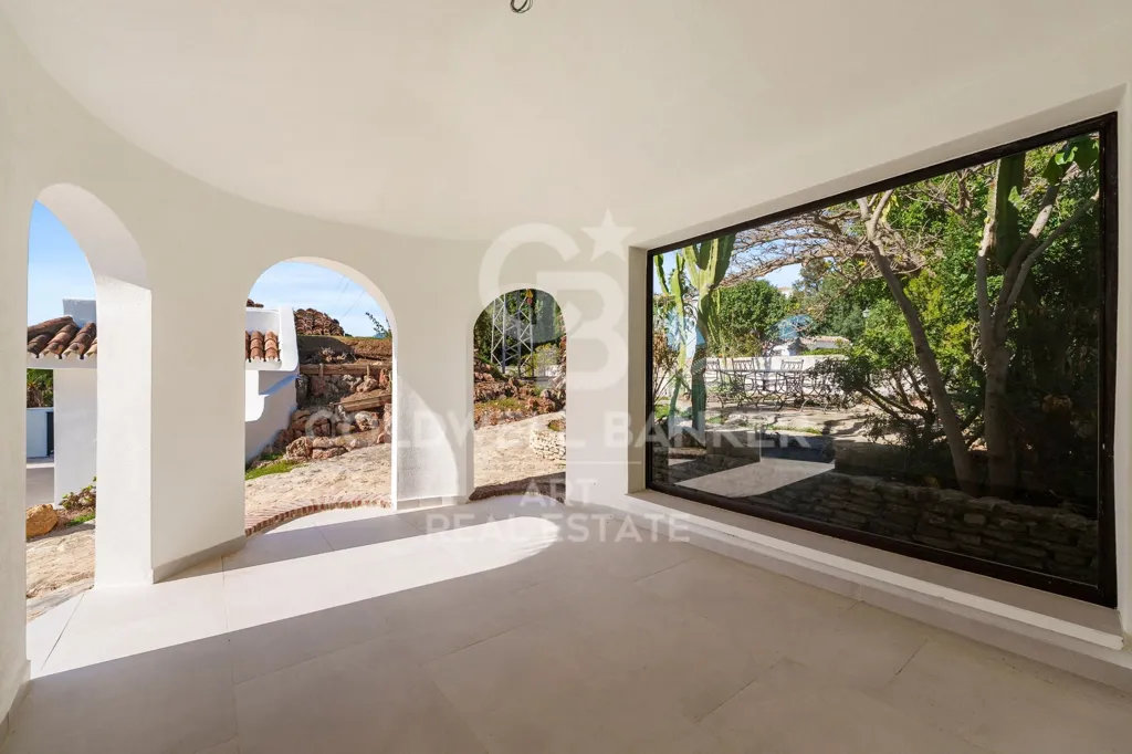 Terrass - Villa with Sea View in El Rosario, Marbella