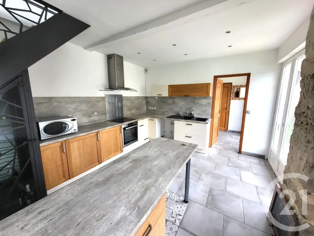 Cucina - Renovated House with Pool in Bougligny