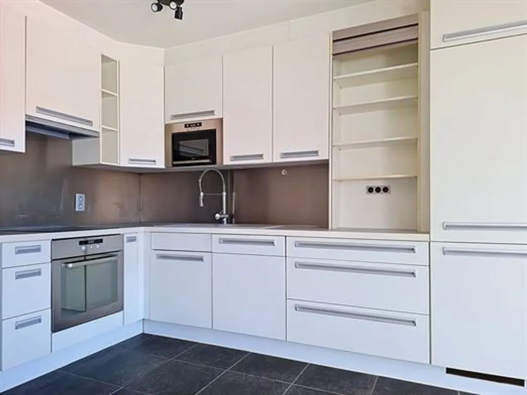 Cucina - Duplex Apartment with Terrace in Quiet Area