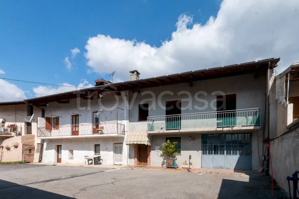 Välivaade - Apartment with Two Garages in Demonte