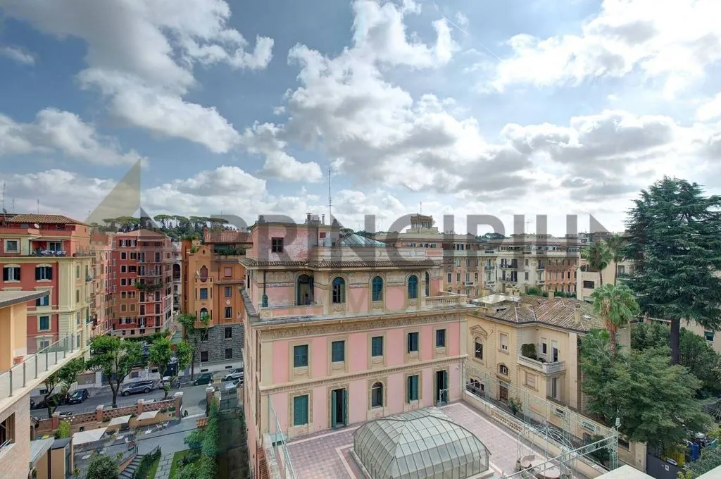 Balcon - Luxury Penthouse with Terrace in Rome