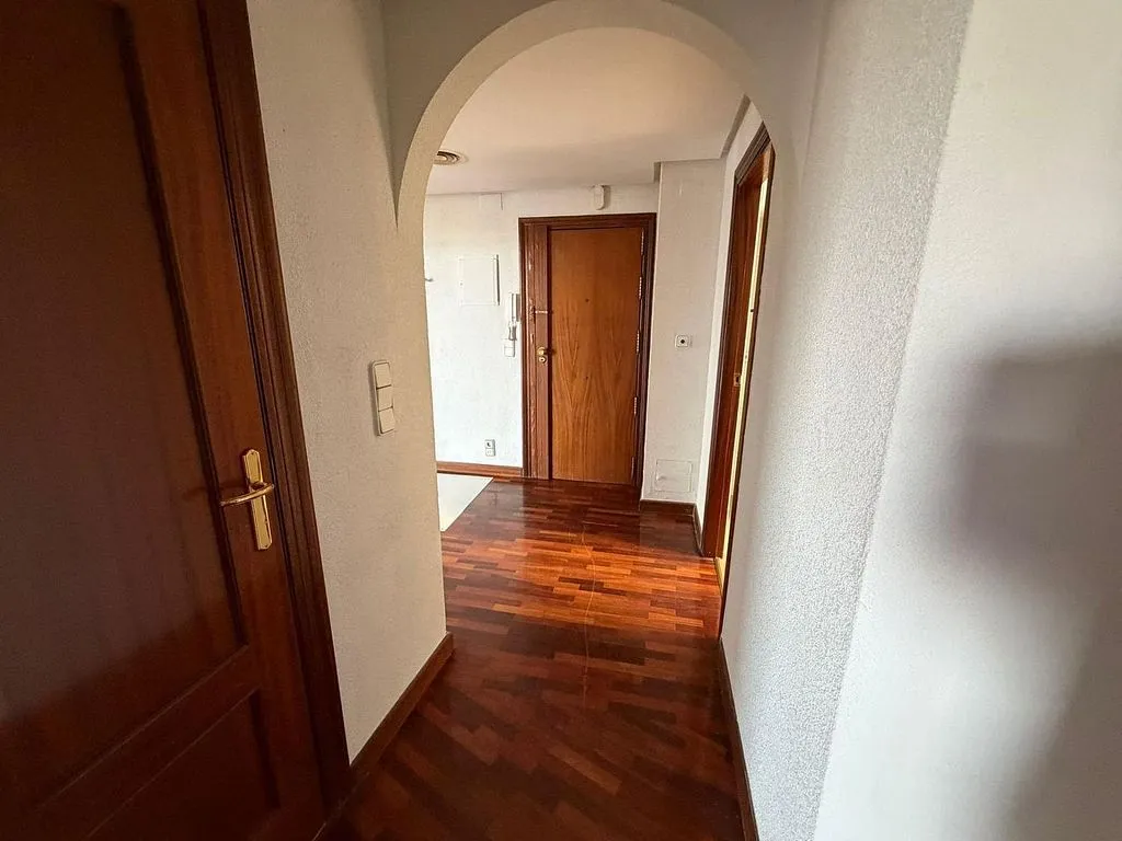 Esik - Penthouse with Terrace in Murcia Centre