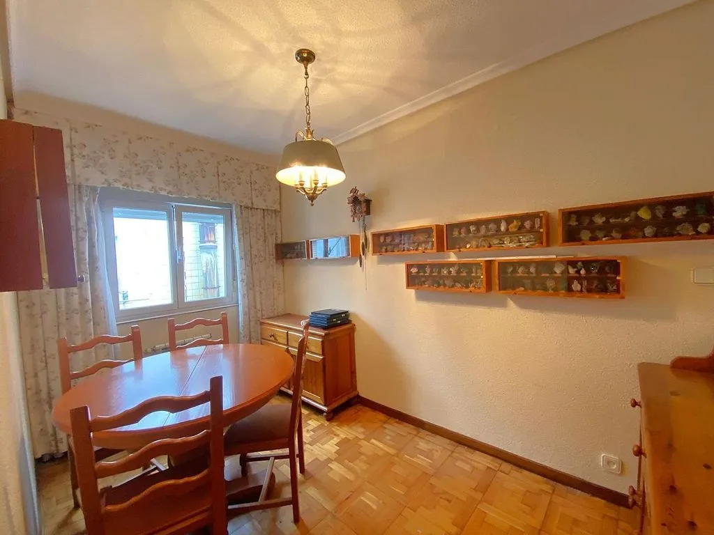 Sala da pranzo - Apartment with City Views in Torrelavega