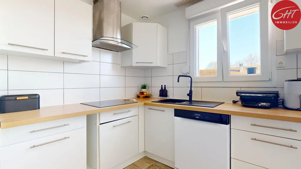 Cuisine - Appartement T5 avec Terrasse à Châteaufarine