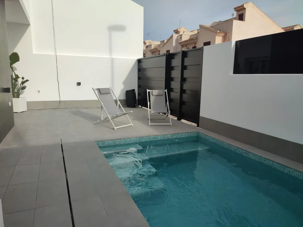 pool_area