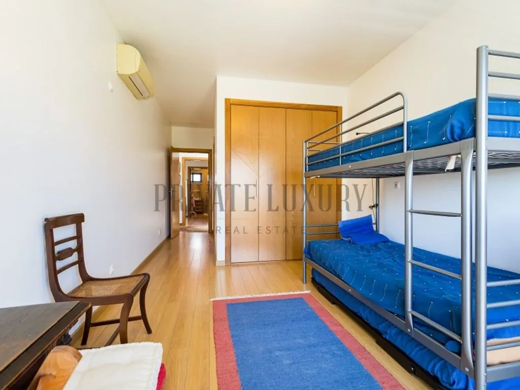 Bedrooms - Luxury Semidetached House with Pool in Cascais