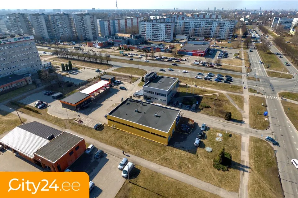 Local commercial 20 pièces à Rīga