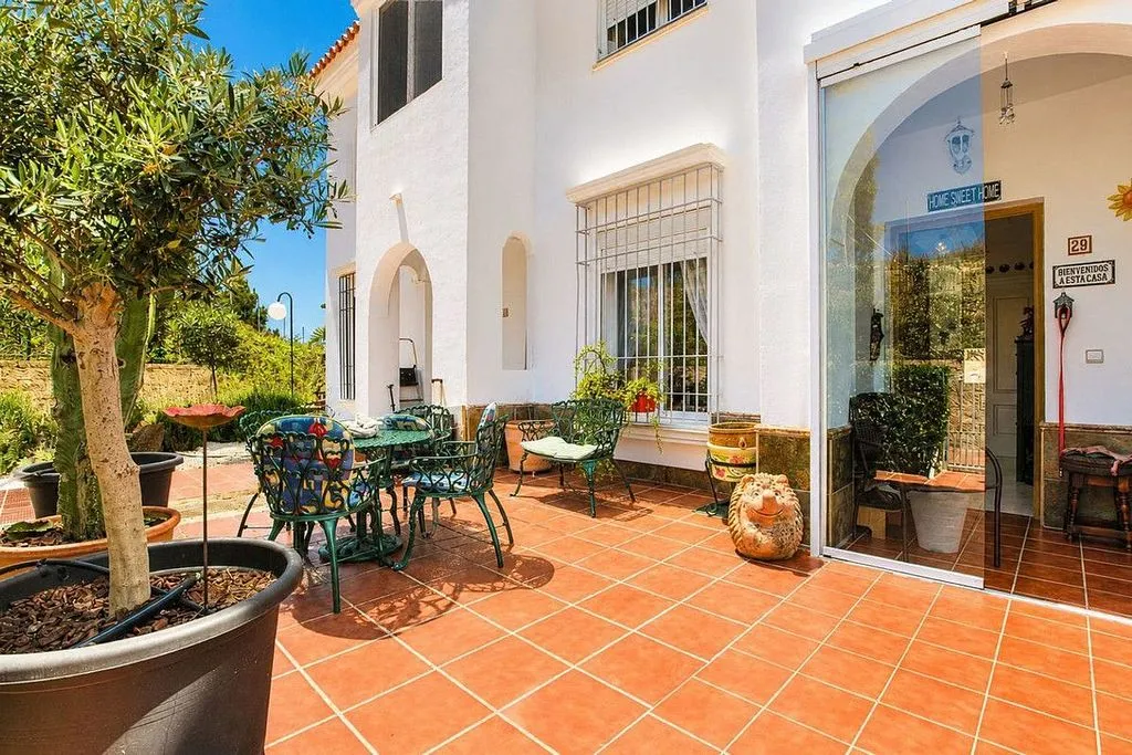 Terrass - Terraced House with Pool in Hipódromo