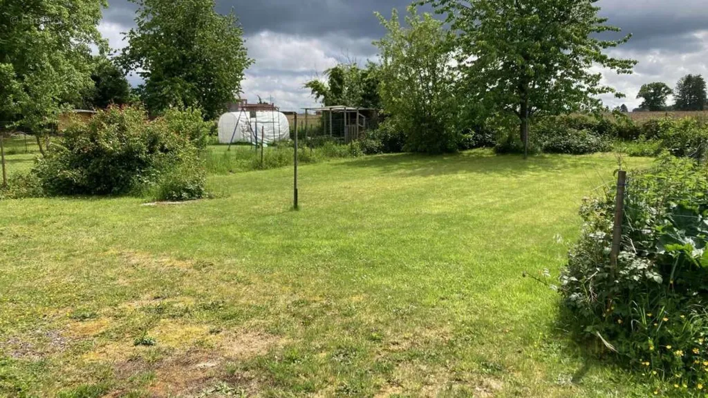 Maison 4 pièces à Leval