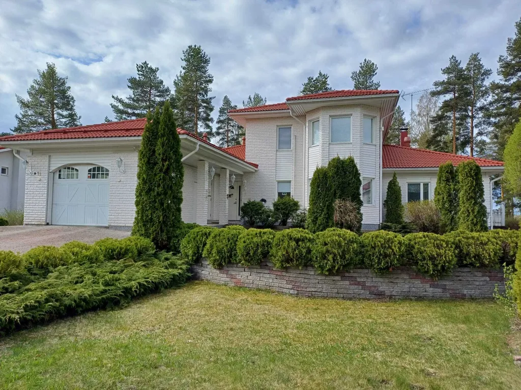 Esterno - Detached House with Lake View in Häyrilä