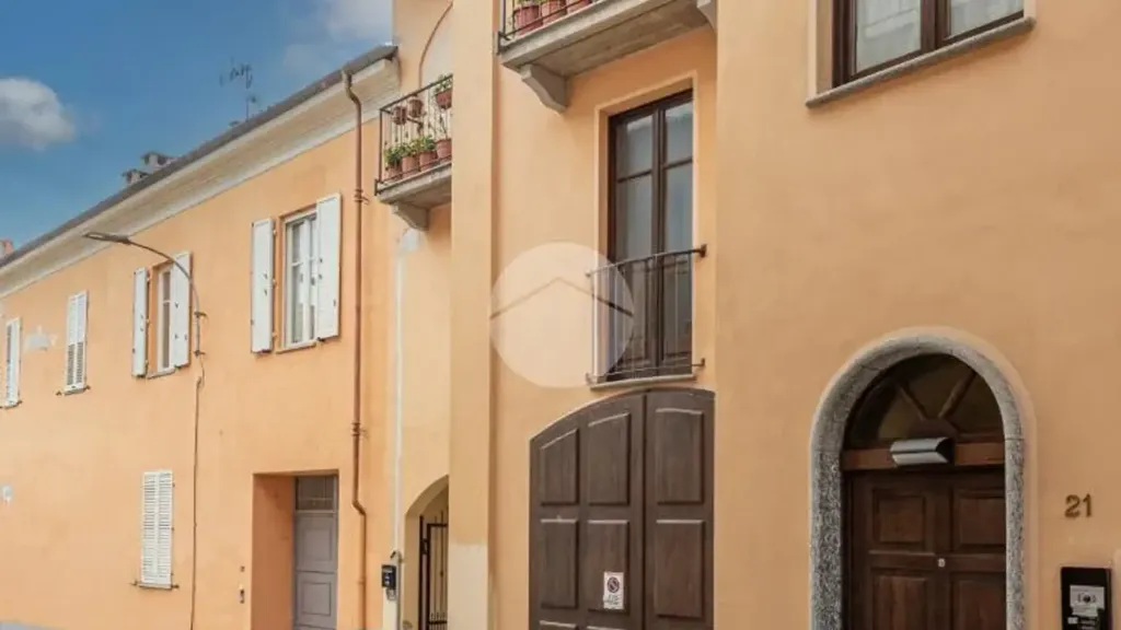 Exterior - Apartment with Balcony in Giaveno Centre