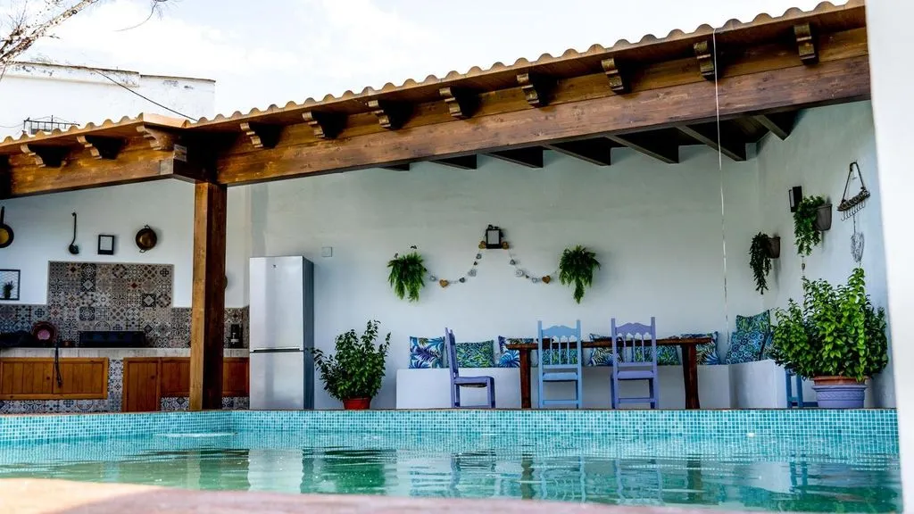 Bassein - Luxury Villa with Pool in El Palmar de Troya