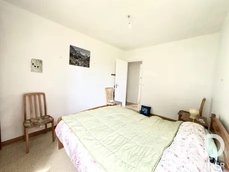 Camere da letto - Secure 4-Bedroom Apartment with Balcony in Gonesse