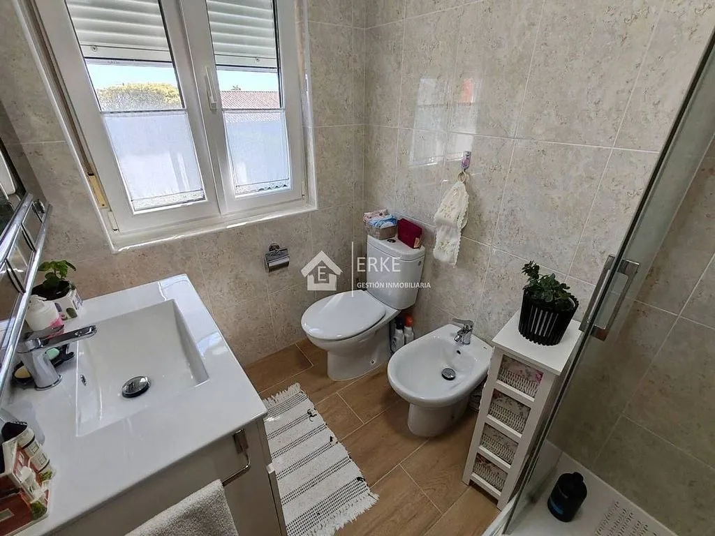 Baños - Apartment with Sea and Mountain Views in Carnota